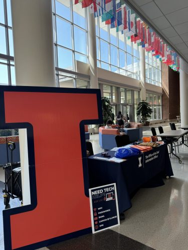 Tech Points at Residential Advisor Fair at Ikenberry Commons